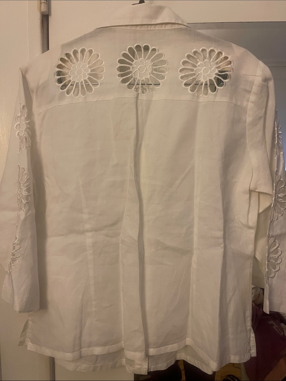 JMP Gorgeous White Floral Cutout,  Embroidered Back, 100%linen Blouse